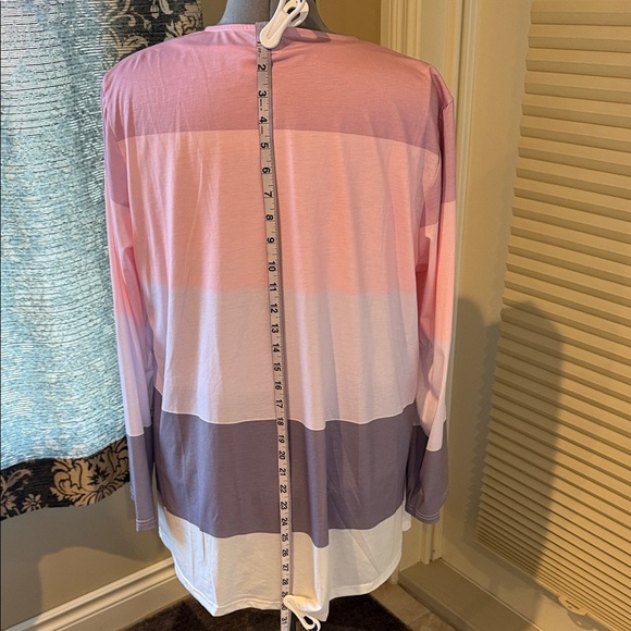 Color Block Top & Sweater Coordinating Set Pink, White, Purple Sz XL - Picture 6 of 16